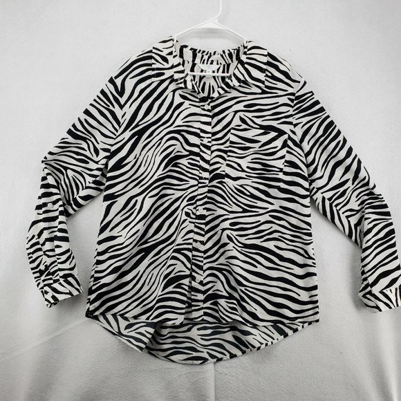 TIME AND TRU Shirt Women's Long Roll-Tab Sleeves Zebra Pattern White Black 2XL - Picture 2 of 12